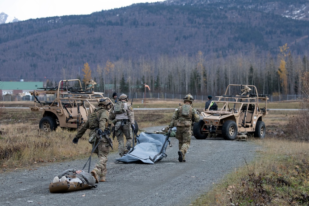 Alaska Air National Guard’s 212th Rescue Squadron conducts full mission profile exercise at JBER