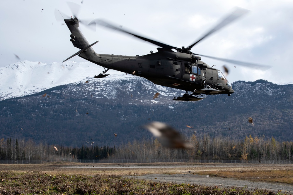 Alaska Air National Guard’s 212th Rescue Squadron conducts full mission profile exercise at JBER