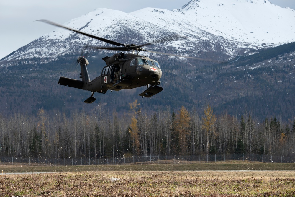 Alaska Air National Guard’s 212th Rescue Squadron conducts full mission profile exercise at JBER