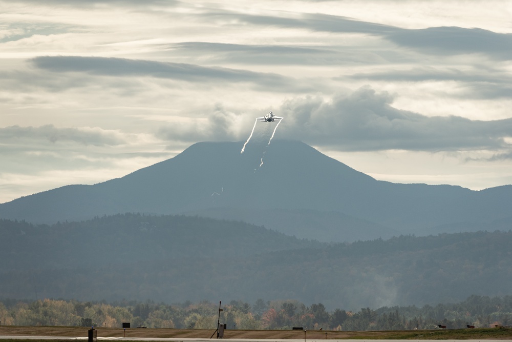 Vt. F-35s Fly Into Autumn