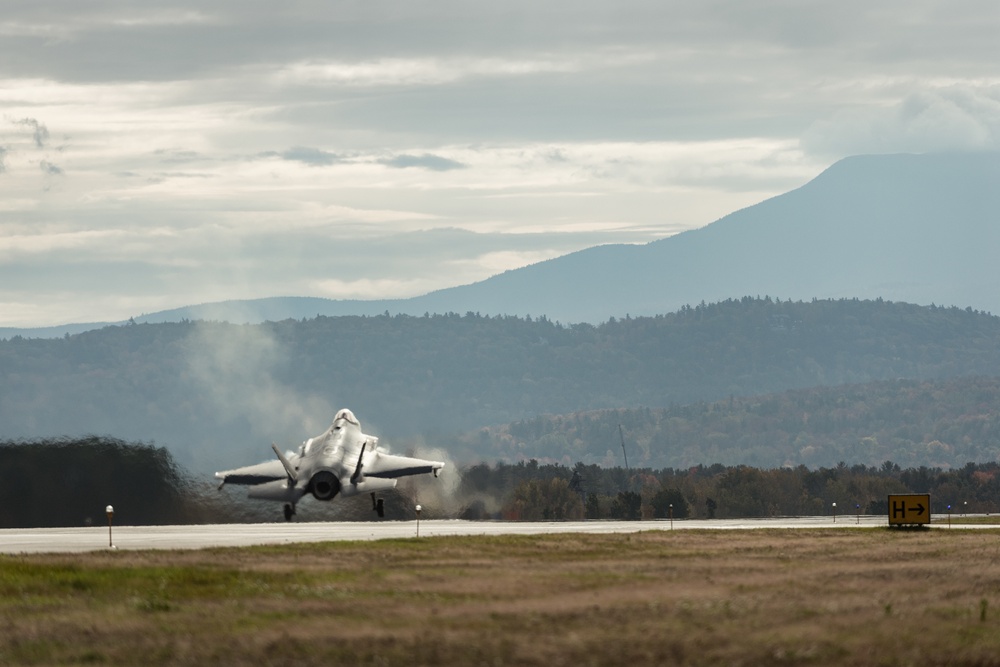 Vt. F-35s Fly Into Autumn