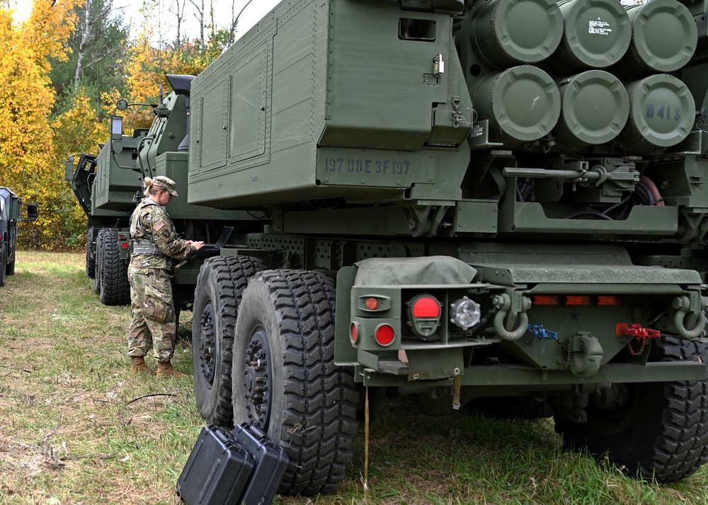 200 NH Guardsmen bivouac along the banks of the Pemi for 4-day field exercise