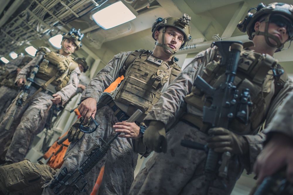 11th MEU Conducts Reaction Drills Aboard USS Portland (LPD 27)