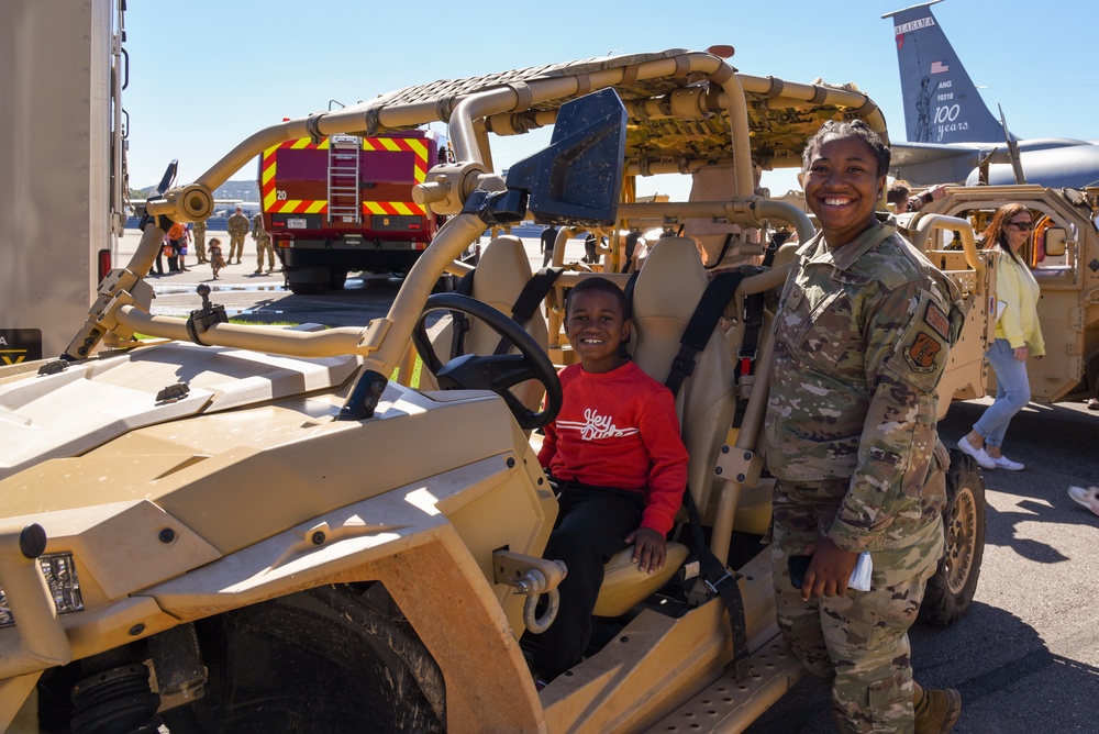 Members of the 117 ARW Participate in Family Day