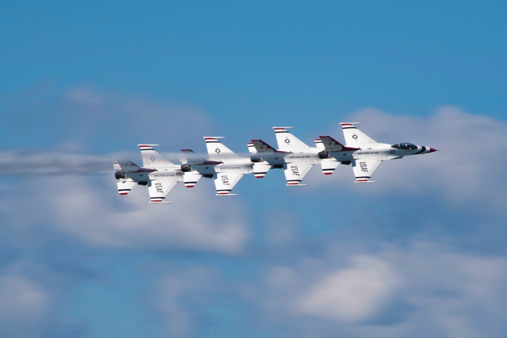 179th Airlift Wing participates in Cleveland National Air Show