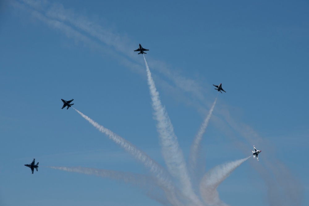 179th Airlift Wing participates in Cleveland National Air Show