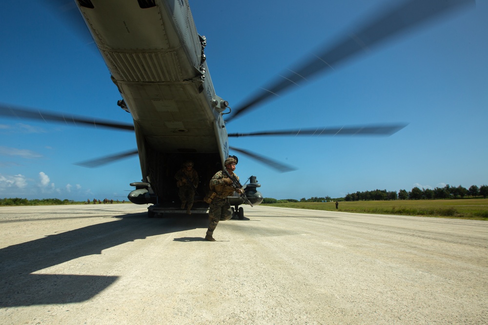 Ie Shima Airfield Seizure and FARP