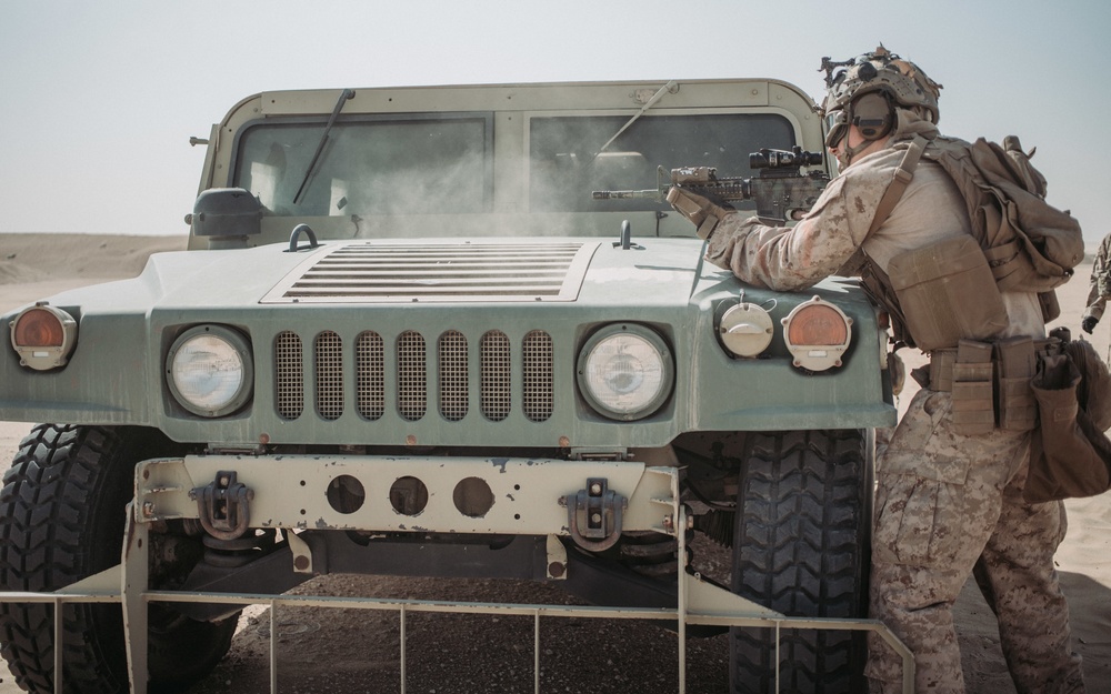 Bravo Co, BLT 1/1 squad buddy rushes in Kuwait