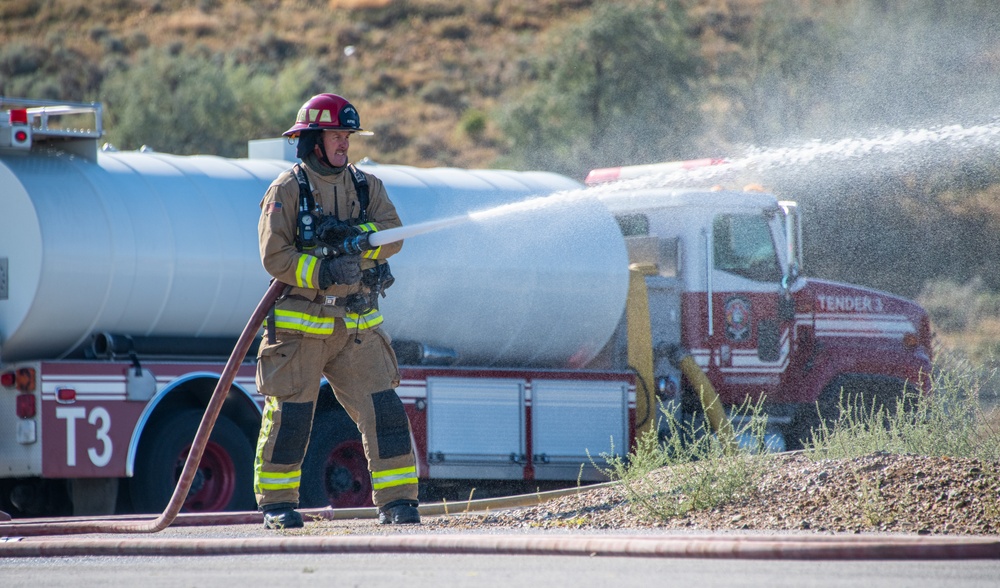 419th firefighters test rescue skills in blazing jet