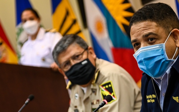 IADC Students Visit JID