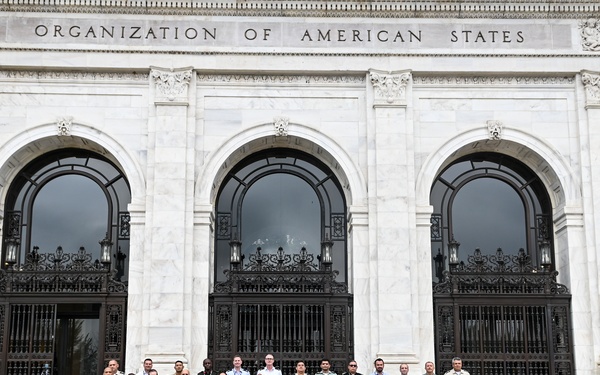 IADC Students Visit JID