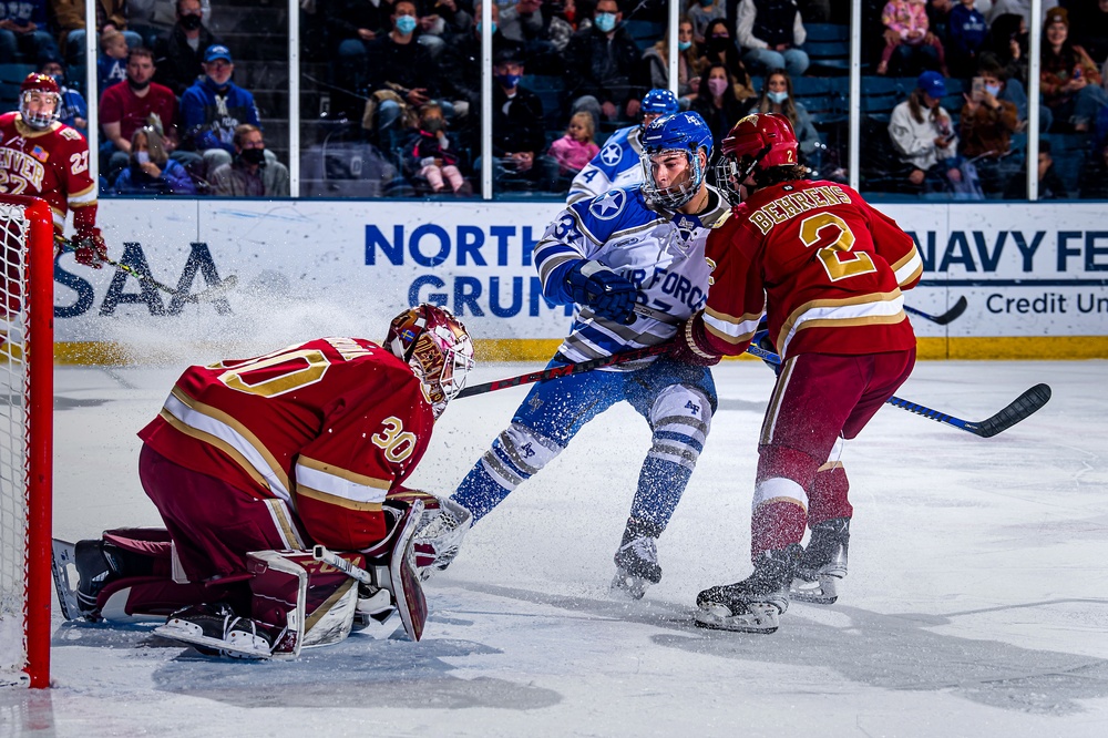 U.S. Air Force Academy Hockey vs University of Denver 2021