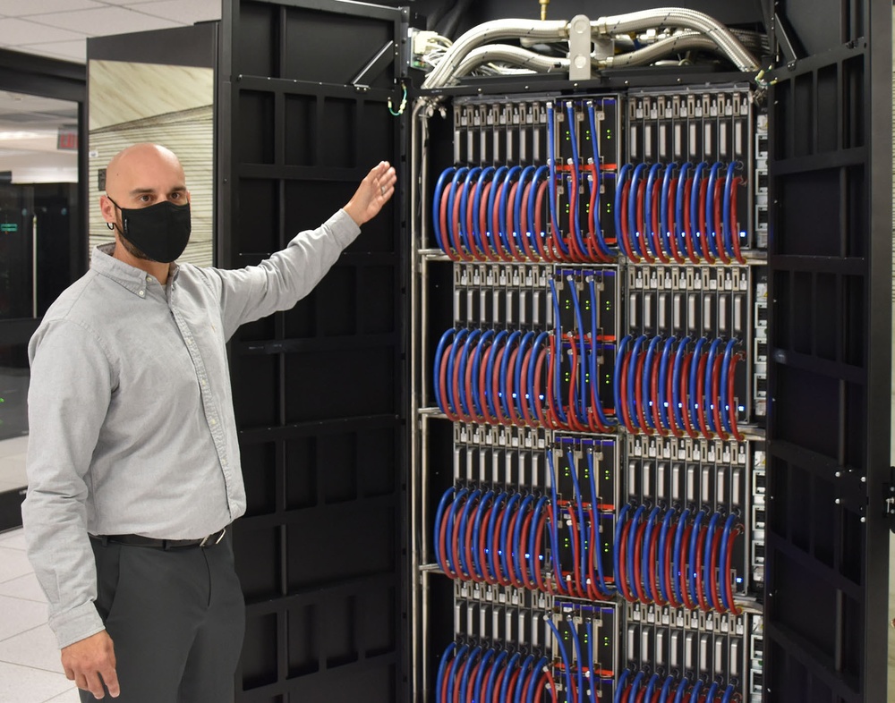 DSRC Supercomputer Tour