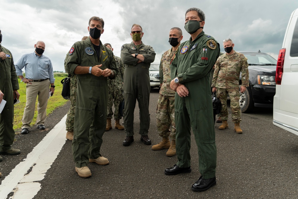 INDOPACOM Commander visits the Philippines