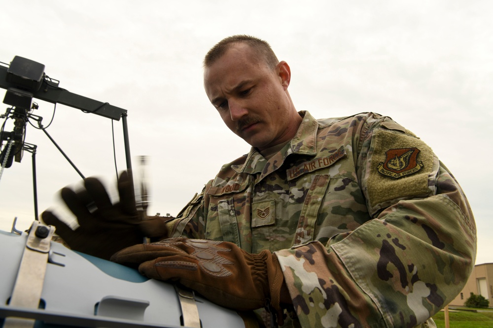 35th AMU Push it Up during Load Competition