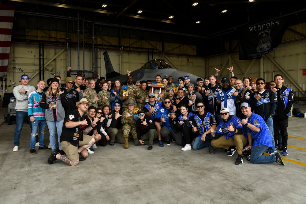 35th AMU Push it Up during Load Competition