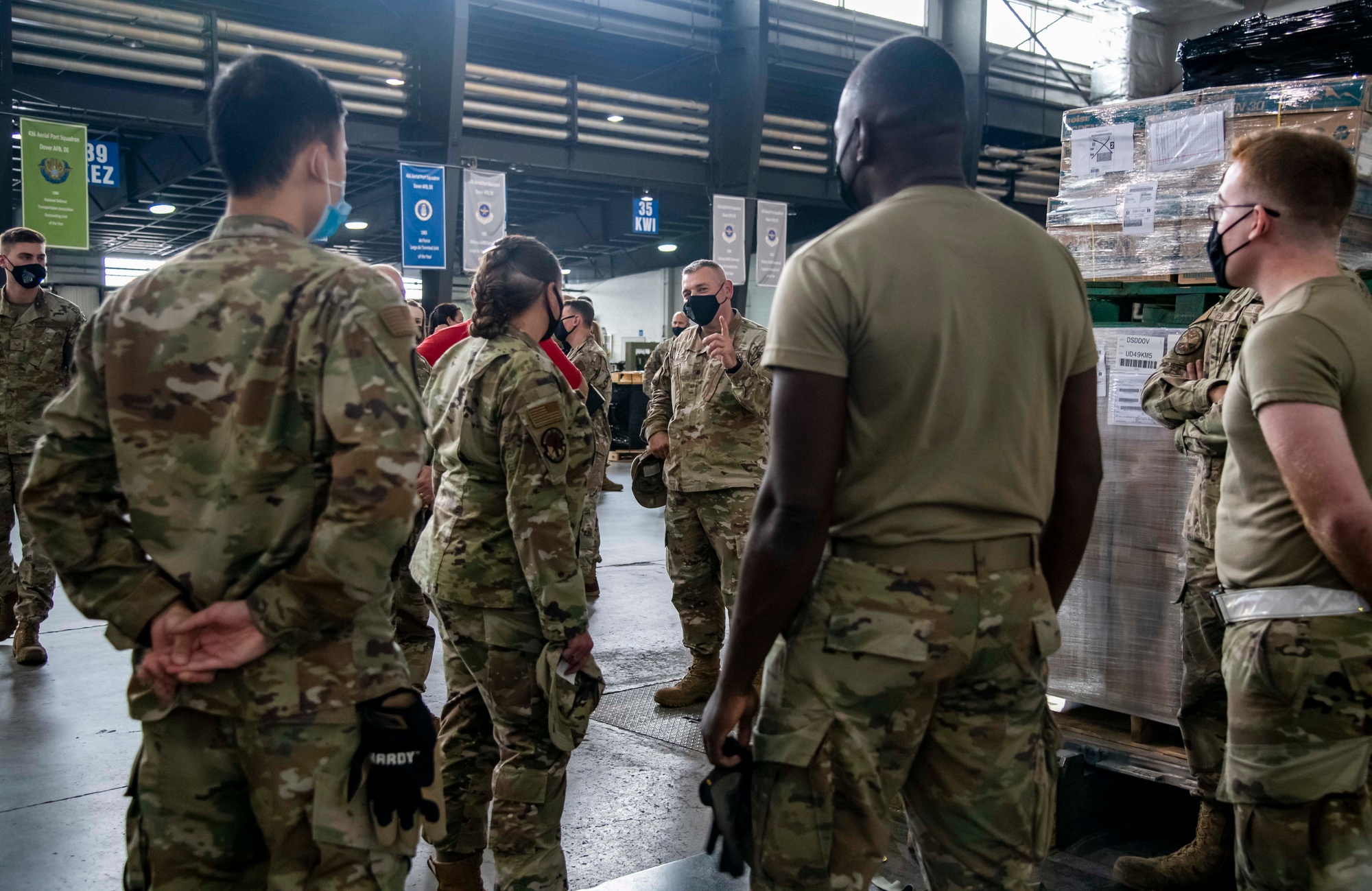 DVIDS - Images - AF director of logistics visits Team Dover Airmen [Image 5  of 5]