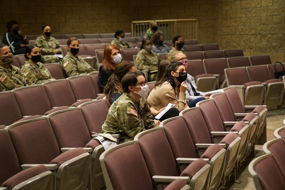 Current, former Ohio National Guard leaders share experiences during women's mentorship symposium