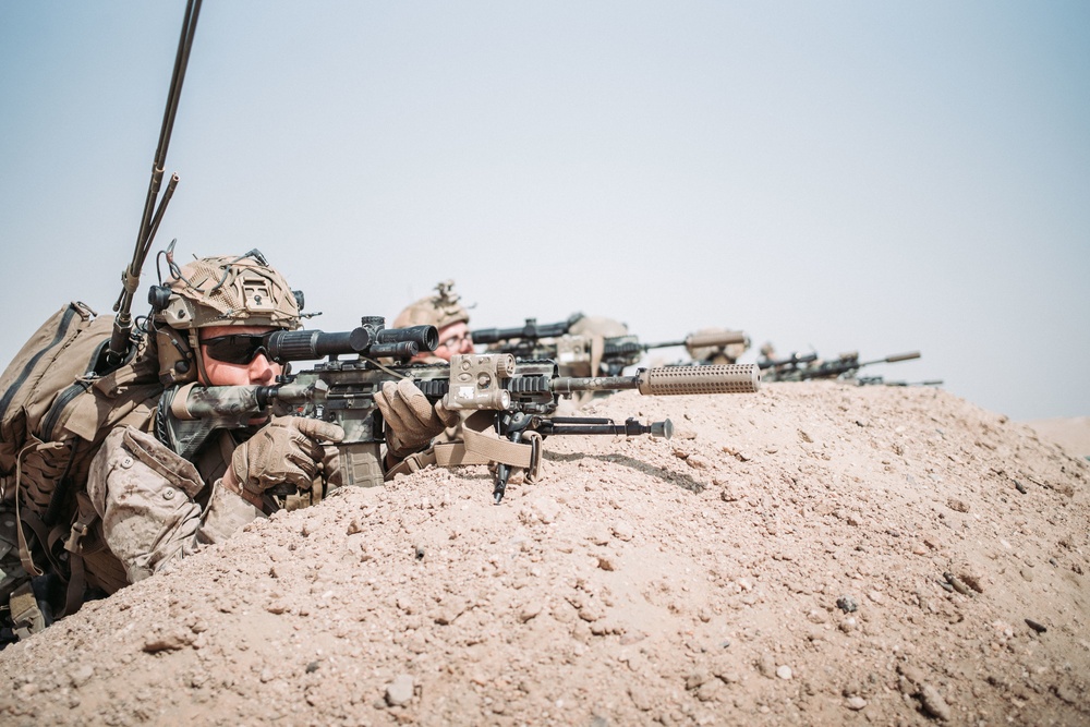 Bravo Co, BLT 1/1 live-fire maneuver range in Kuwait