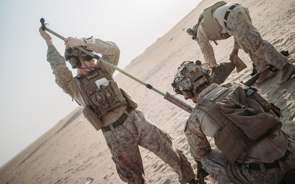 Bravo Co, BLT 1/1 fire mortars in Kuwait