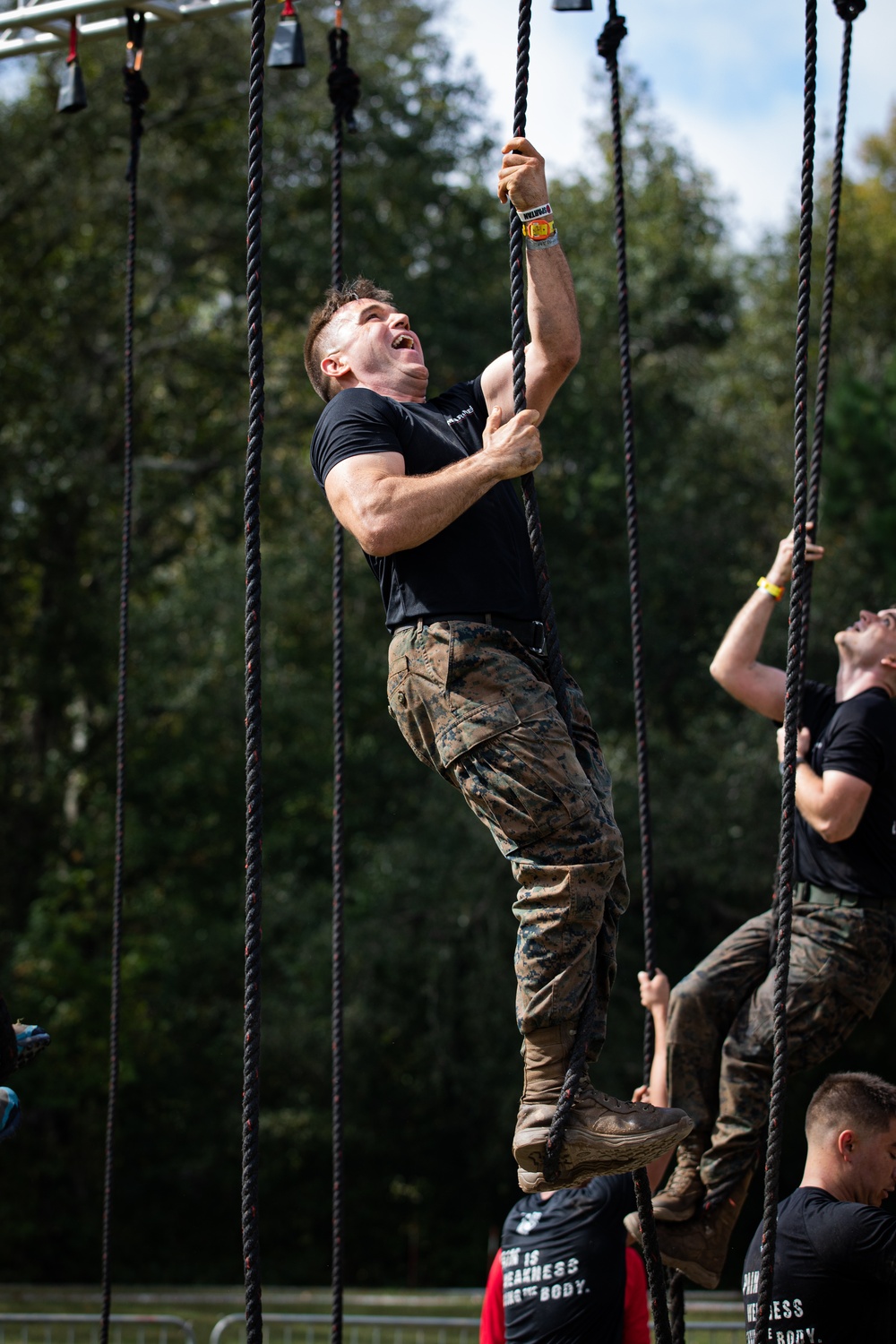Recruiting Station Atlanta Marines compete in the Atlanta Spartan Super 10k