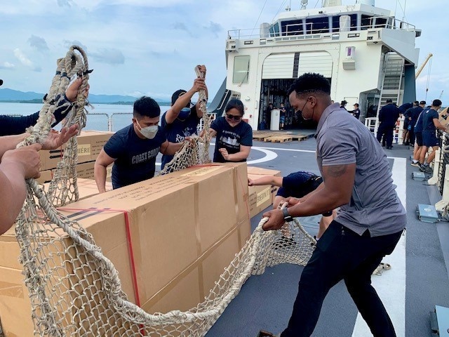 U.S. Military Donates Medical Supplies to COVID-19 Response in Palawan, Philippines