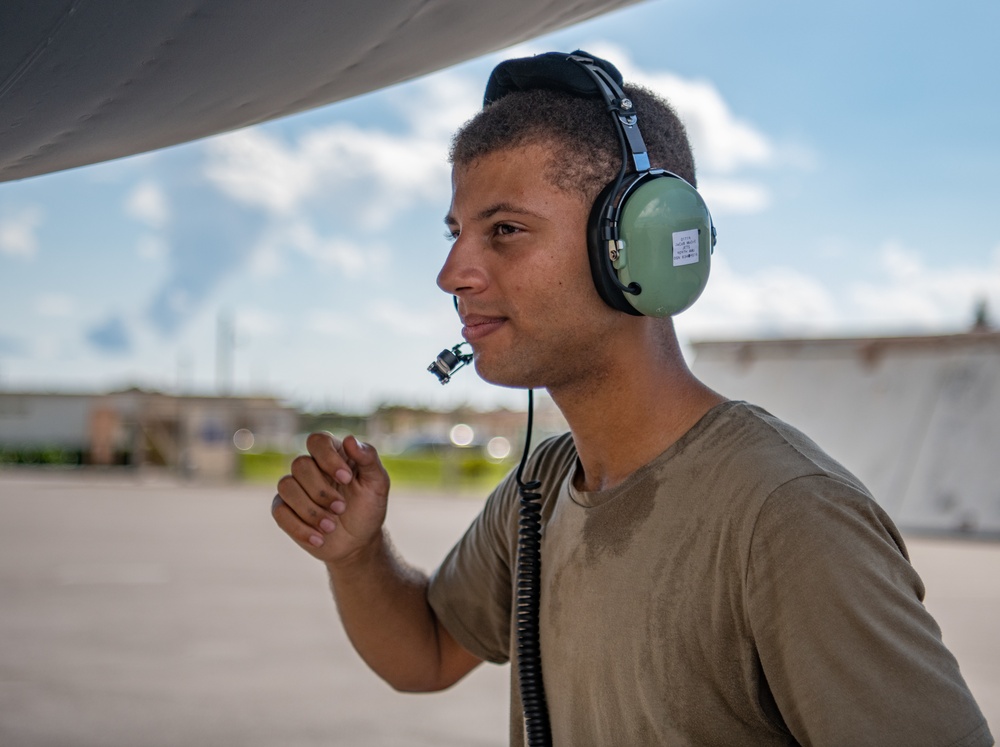 909th AMU powers refueling capabilities across Pacific