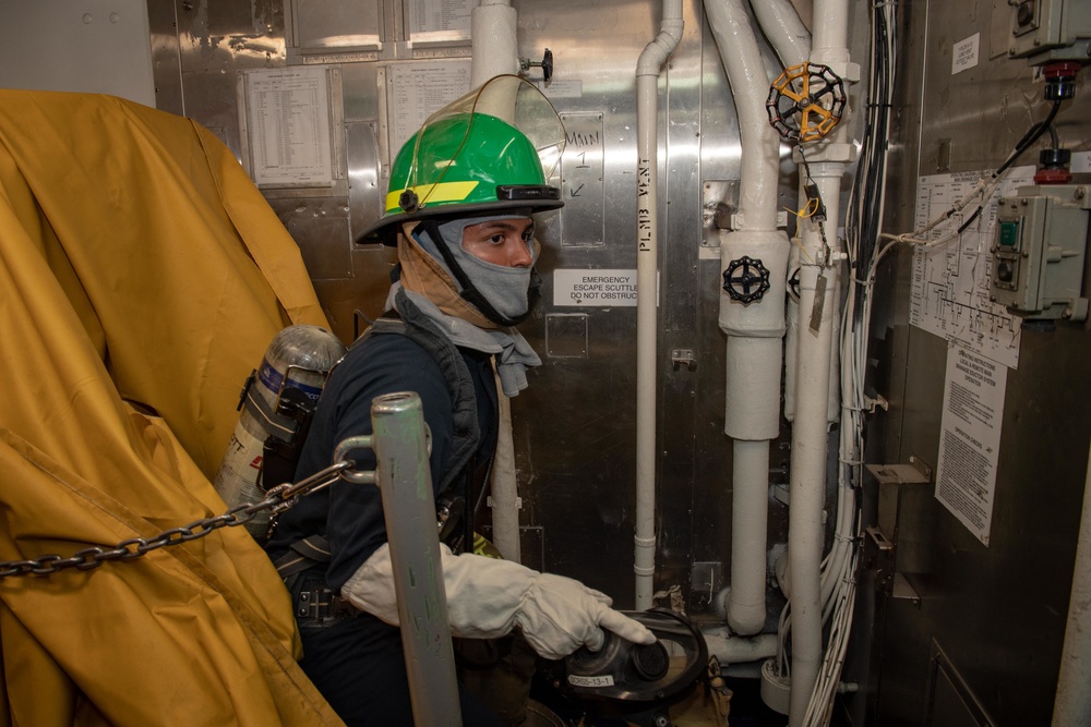 USS Higgins (DDG 76) DCTT training.