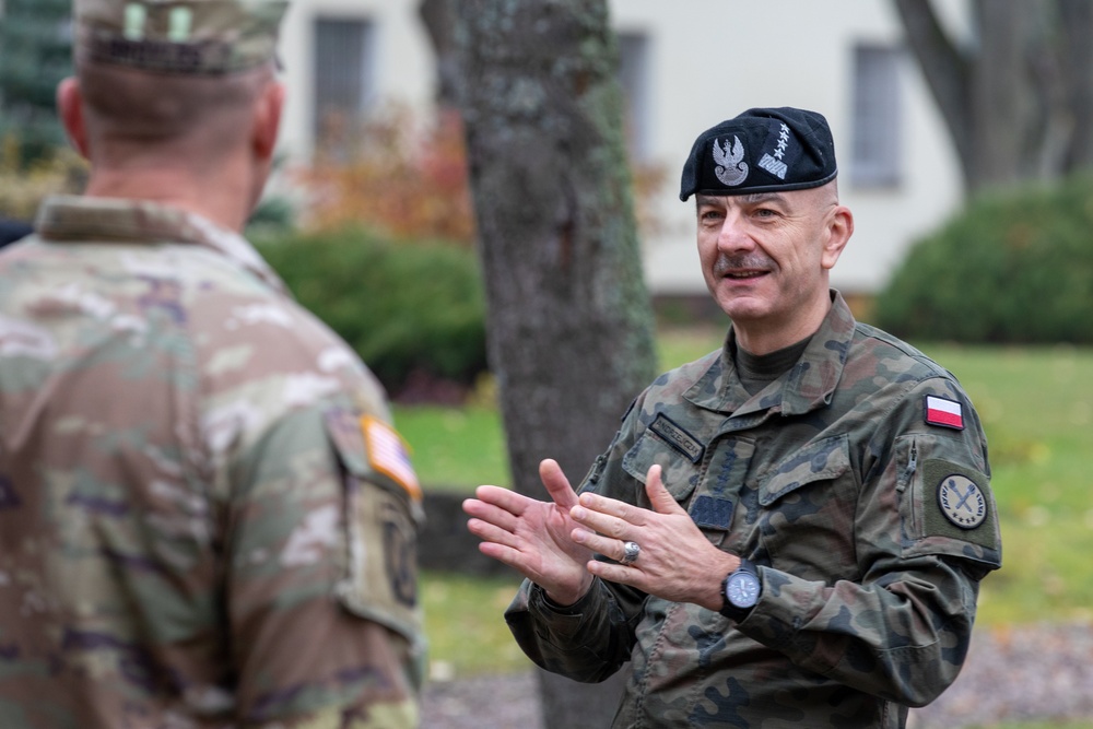 Croatian and Polish military delegations visit Battle Group Poland
