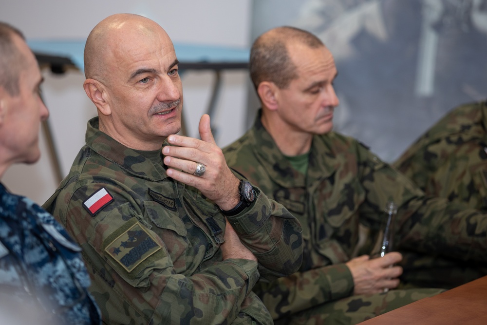 Croatian and Polish Military delegations visit Battle Group Poland