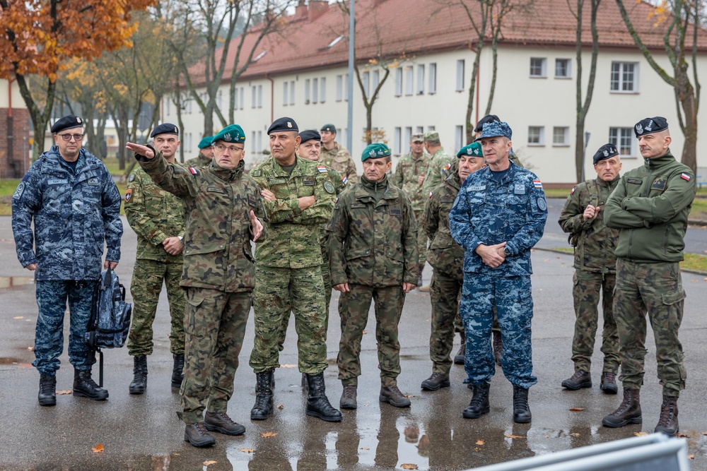 Croatian and Polish Military delegations visit Battle Group Poland