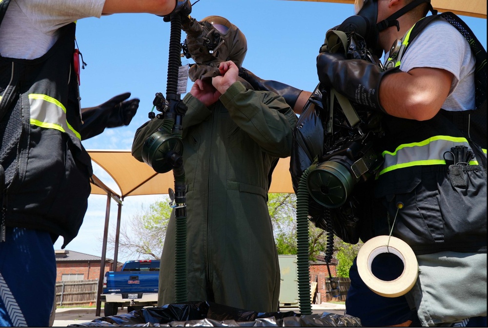 Mustangs Lead Air Force Safety with Aircrew Contamination Control Area Course  (10 of 11)