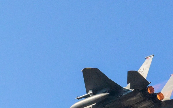 Strike Eagles soar alongside Romanian allies during Castle Forge