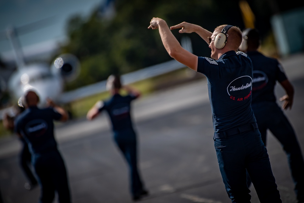 Thunderbirds perform at the 2021 Orlando Air &amp; Space Show