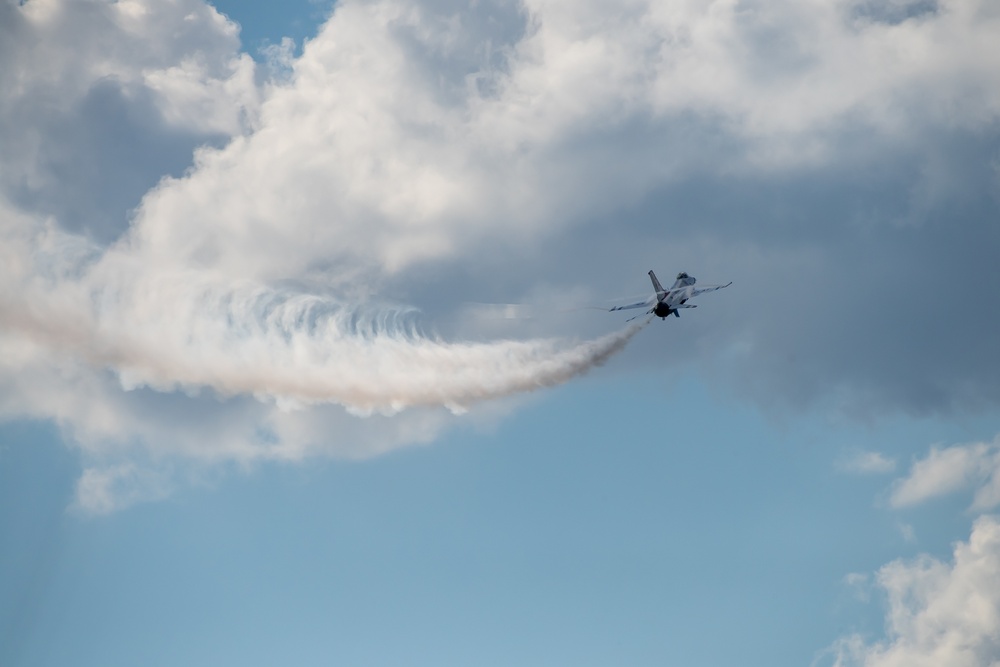 Thunderbirds perform at the 2021 Orlando Air &amp; Space Show