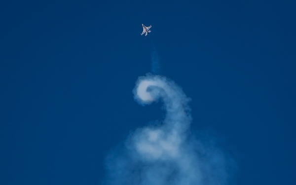 Thunderbirds perform at the 2021 Orlando Air &amp; Space Show