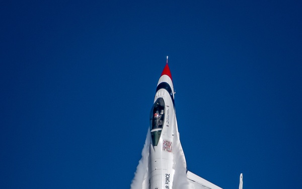 Thunderbirds perform at the 2021 Orlando Air &amp; Space Show
