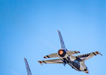 Thunderbirds perform at the 2021 Orlando Air &amp; Space Show