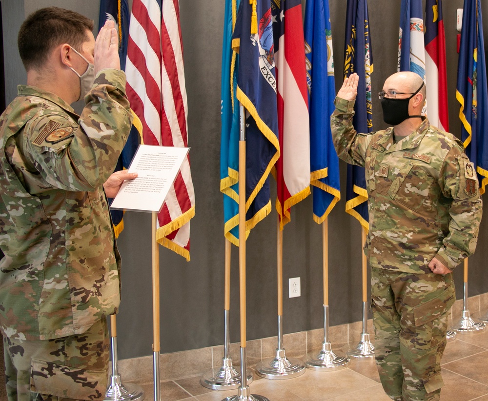 Yousey reenlists in Air National Guard