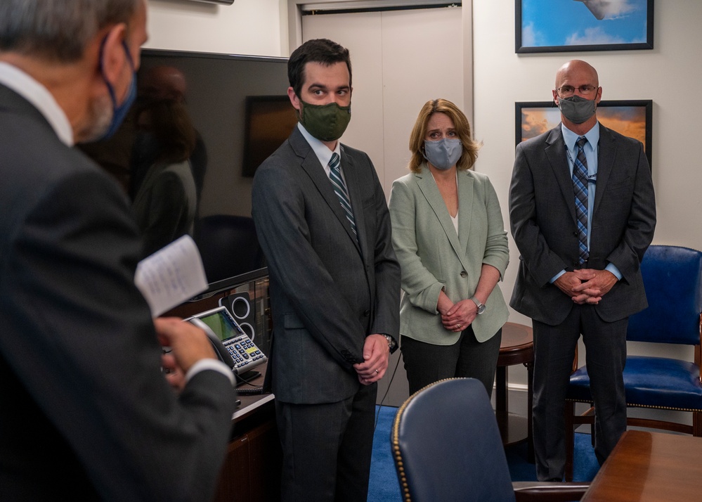 Deputy Secretary of Defense Hicks visits with members of the Comptroller Afghanistan / CR team