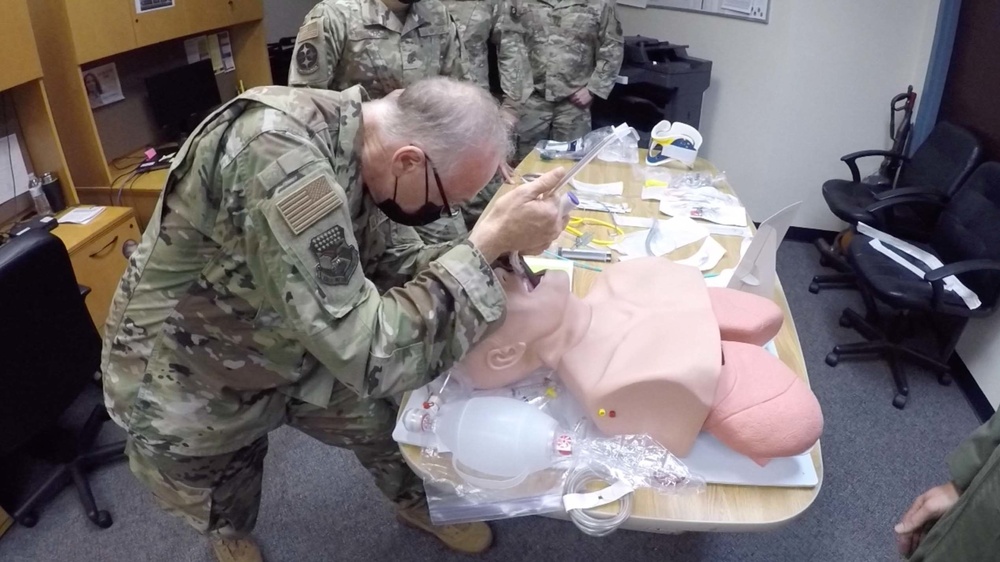 111th Med Group hosts Advanced Trauma Life Support Course