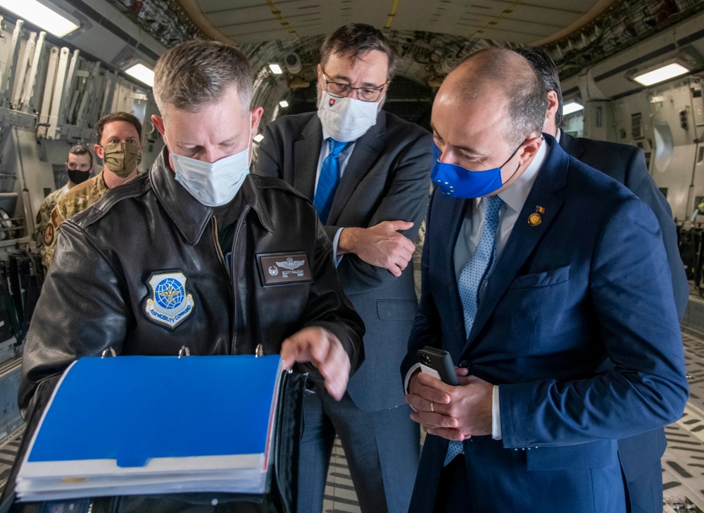 Ambassadors learn about Dover AFB mission