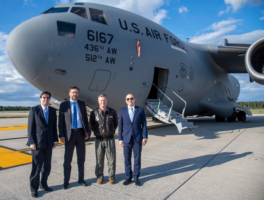 Ambassadors learn about Dover AFB mission