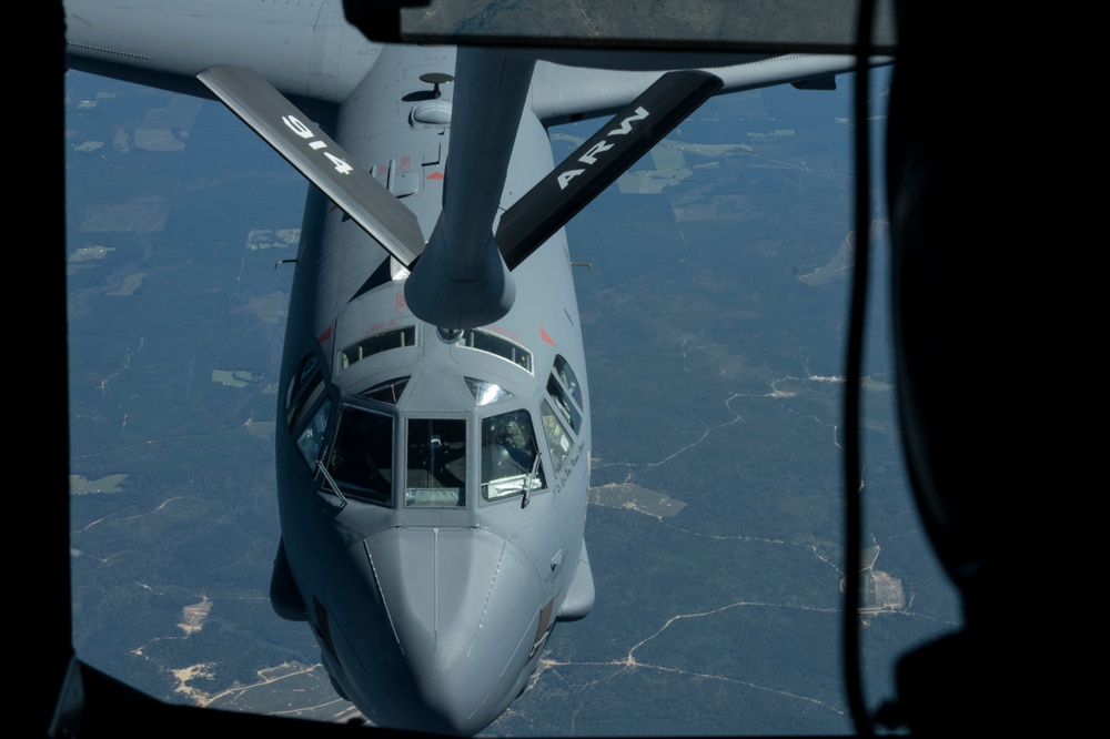 307th Bomb Wing spouse flight