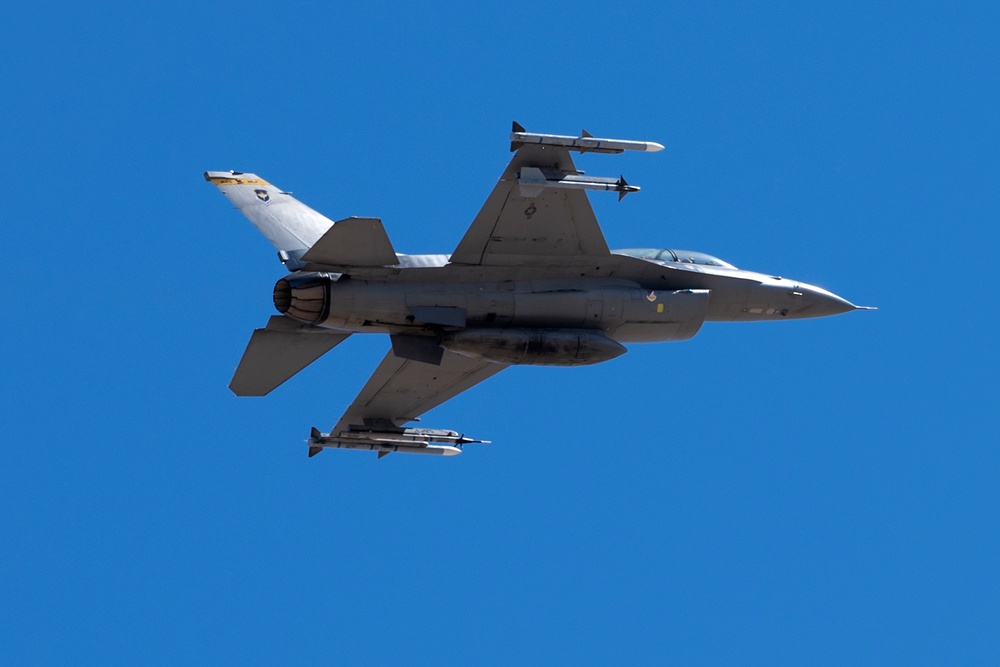 Holloman F-16 Viper Conducts Flying Operations