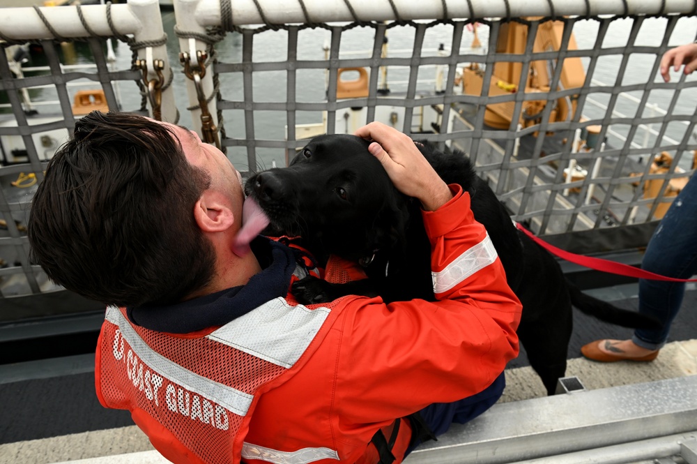 Coast Guard Cutter Munro crew returns home following 102-day, 22,000 nautical mile multi-mission Western Pacific deployment