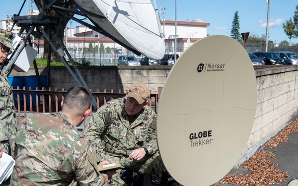 AFN Technical Services Team tests Norsat Antenna