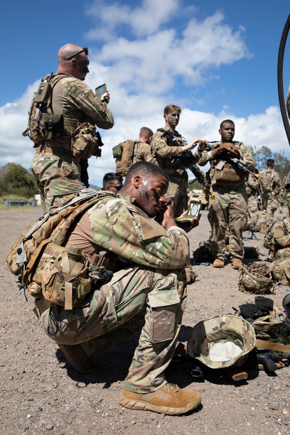 25th ID Soldiers prepare for convoy movement during JPMRC rotation 22-01