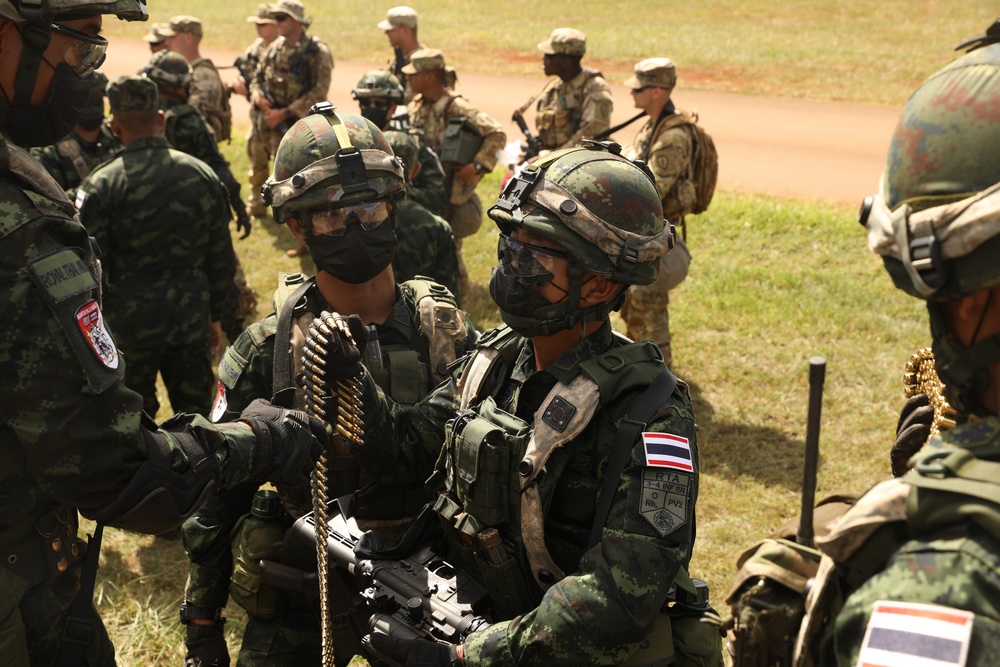 25th Infantry Division Soldiers and Royal Thai Army Soldiers rehearsal