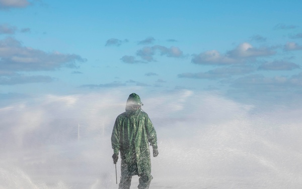 Makin Island Does AFFF Washdown